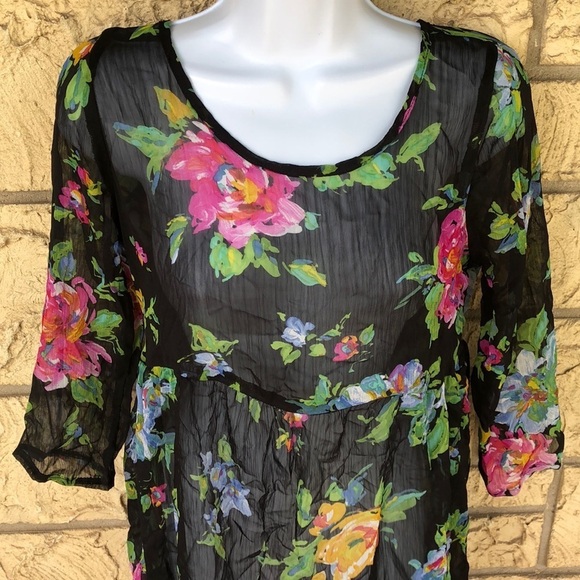 About a girl sheer Floral cover Top Swim Top beach - Picture 3 of 7